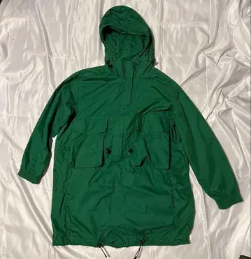 ZARA 그린 마운틴 후드티 XL 사이즈