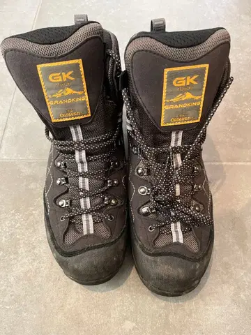 CARAVAN 캐러밴 26.5EEE