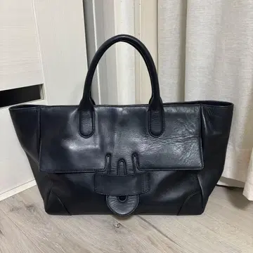 티라 마르치 천연 가죽 토트백 블랙