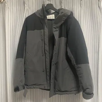 A DAY IN THE LIFE 다운 자켓 후드 부착