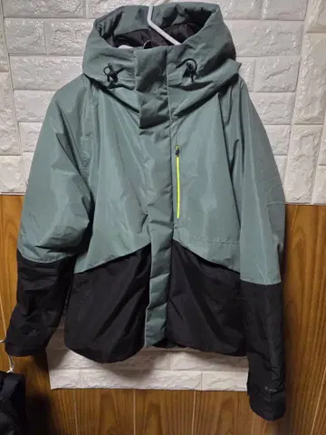 워크맨 엑스쉘터 단열 방수 방한 자켓