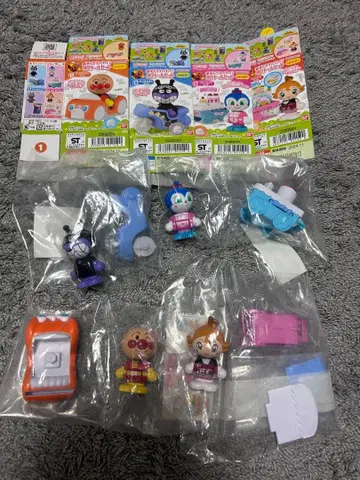 호빵맨 타운 인형 4개 세트