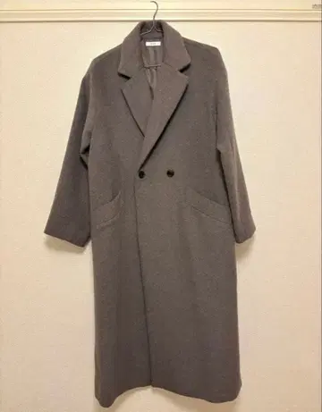 그레이 체스터 코트 a.v.v