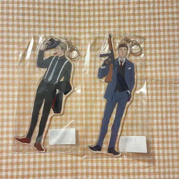 지저귀는 새는 날개짓하지 않아 빅 아크릴 키링 2종 2개