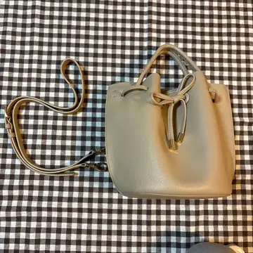 Kitamura 리본 모티브 핸드백