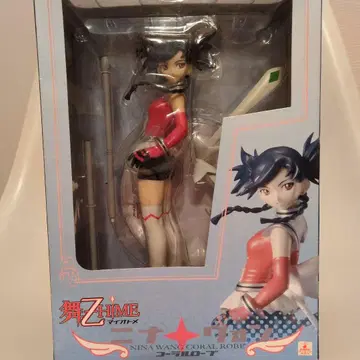 오가닉제 마이-오토메 니나 원 코랄 로브 1/6 피규어