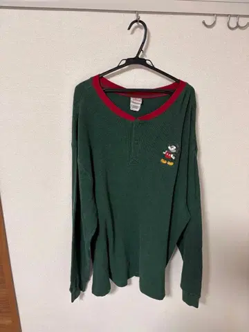 Disney Store 미키 자수 긴팔 T셔츠 XL