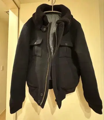 swagger 스와거 울 혼방 카라 부착 점퍼 블랙