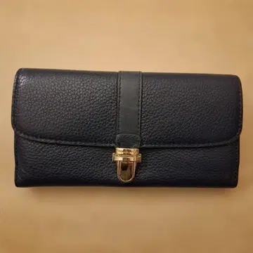 블랙 가죽 골드 금장 장식 이단 접이식 지갑