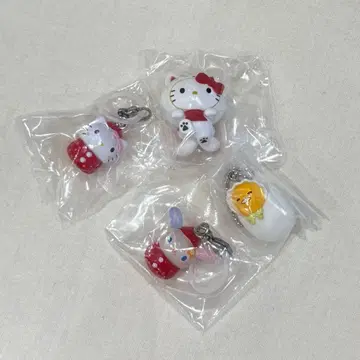 산리오 캐릭터즈 딸기 메지루시 외 키티 우사하나 구데타마