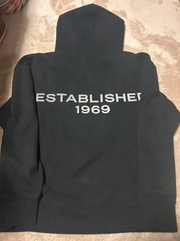 GAP 블랙 후드티 빛나는