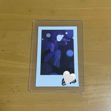 이레우스 실사 폴라로이드 쇼토 사인