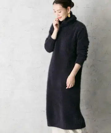 ROSSO 페렛 헤어 니트 롱 원피스 네이비 터틀넥