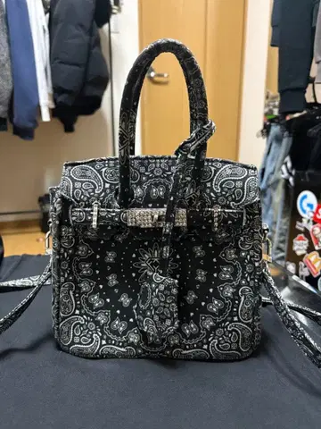 hermetic 숄더백 핸드백 페이즐리 블랙