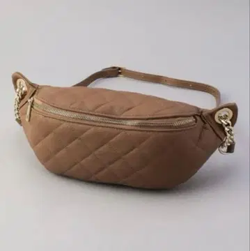 [새상품급] AULENTTI 퀼팅 힙색 바디백 카멜