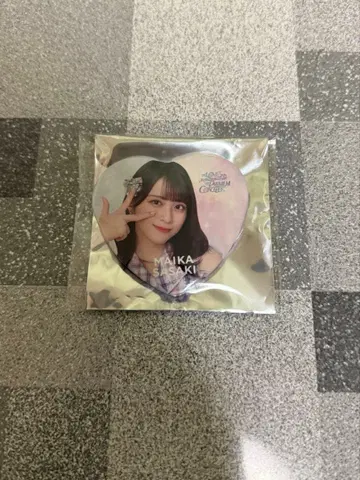 [신춘 세일 중!!!] 이코라부 사사키 마이카 캔뱃지