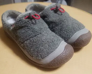 KEEN 그레이 슬립온 플리스 24.0cm w