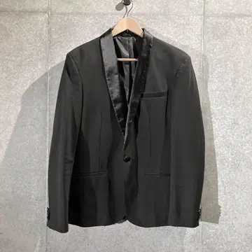 ZARA MAN 블랙 턱시도 / 테일러드 자켓