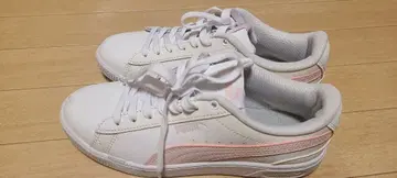 PUMA 화이트/핑크 스니커즈