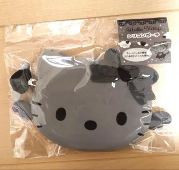 새상품 키티 엔젤 실리콘 파우치