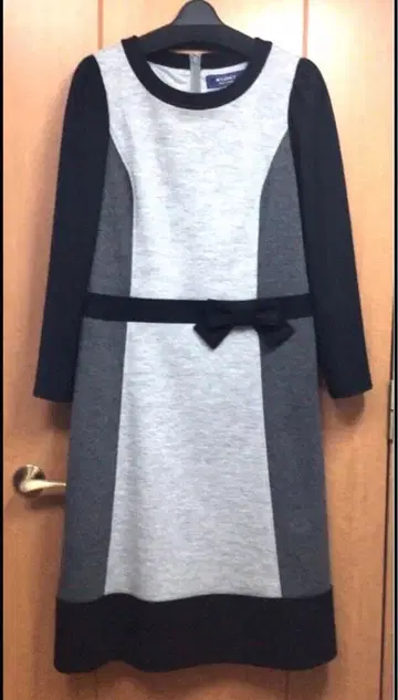 엠즈 그레이시 원피스 42 미사용