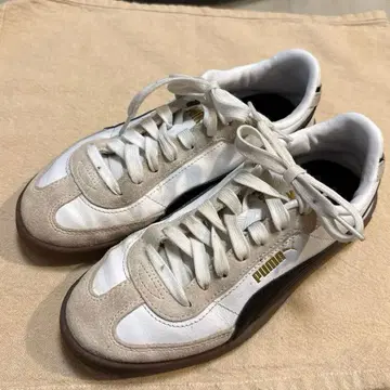 PUMA 스니커즈 화이트/베이지/블랙 23.5 팔레르모