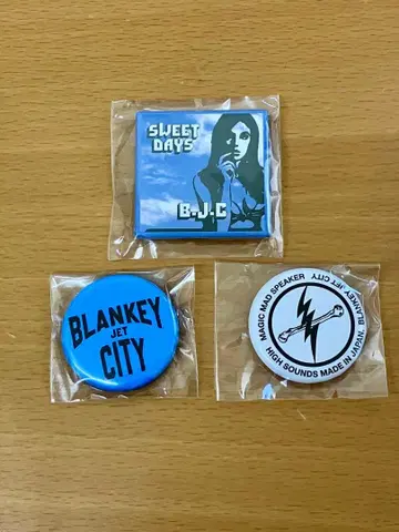 블랑키 핀 배지 3개 세트