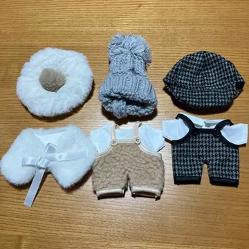 3COINS 쓰리코인즈 인형 옷 세트