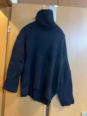 GALERIE VIE 파인 울 니트 네이비 S