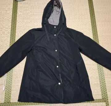 두클라쎄 후드 부착 코트 리버서블