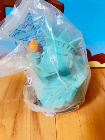 자유의 여신 러버덕