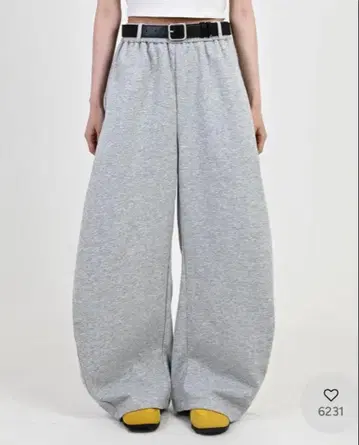 그레이 와이드 팬츠 맨투맨 소재 벨트 포함