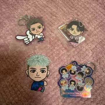 야기 유세이 키링 플래그 액세서리 세트