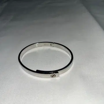 캘빈클라인 뱅글