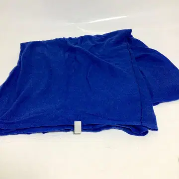 자유구 파란색 머플러 스톨