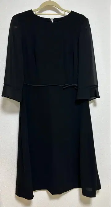 이긴 원피스 블랙 11AR