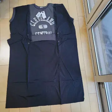 스콧 클럽 [ 72 ] RADIATE 라디에이트 이소재 도킹 원피스