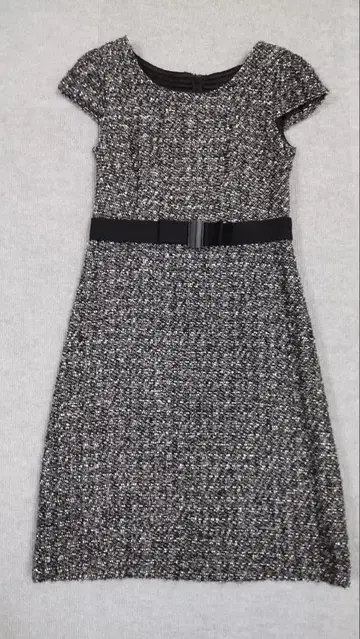 ROPE클라세 반팔 무릎 기장 원피스 벨트 포함 겨울