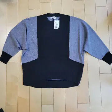 스콧 클럽 [ 73 ] MEDOC 돌먼 슬리브 니트