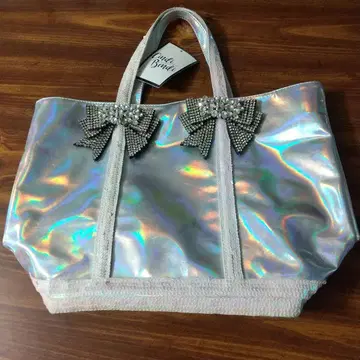 신디벤디 실버 토트백