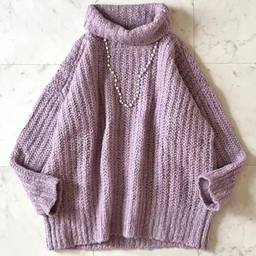 데미룩스 빔즈 모헤어 혼방 터틀넥 니트 더스티 핑크 계열 로우 게이지