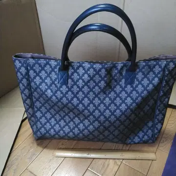 PATRICK COX 네이비 플로럴 토트백