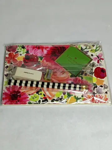 새상품급 미사용 kate spade 플라워 스테이셔너리 세트