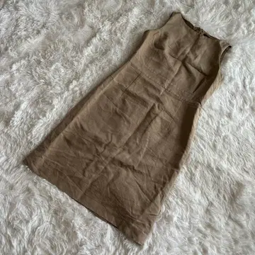 유나이티드 애로우즈 원피스 베이지 슬리브리스 L 40 무릎 기장