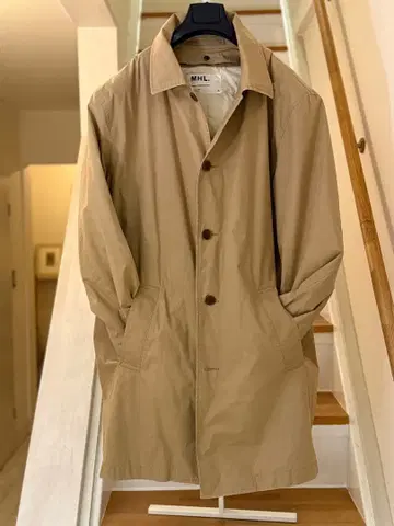 MHL. 베이지 스텐카라 코트 이너 다운 탈부착 가능