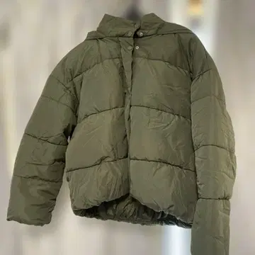 그린 다운 자켓 M 사이즈