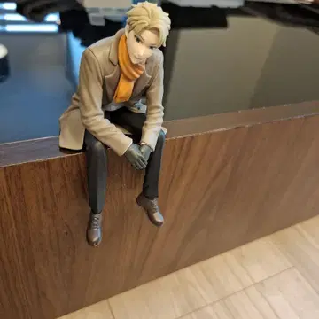 피규어 SPY x FAMILY 로이드 포저