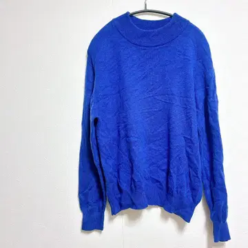 파랑 크루넥 긴팔 니트 스웨터 블루