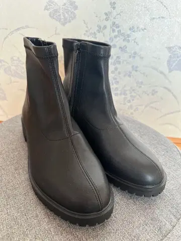 *새상품급 스튜디오 클립 부츠 M 사이즈 블랙