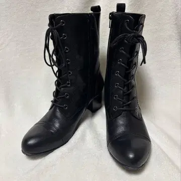[ 새상품급 ] ing 잉그 레이스업 부츠 가죽